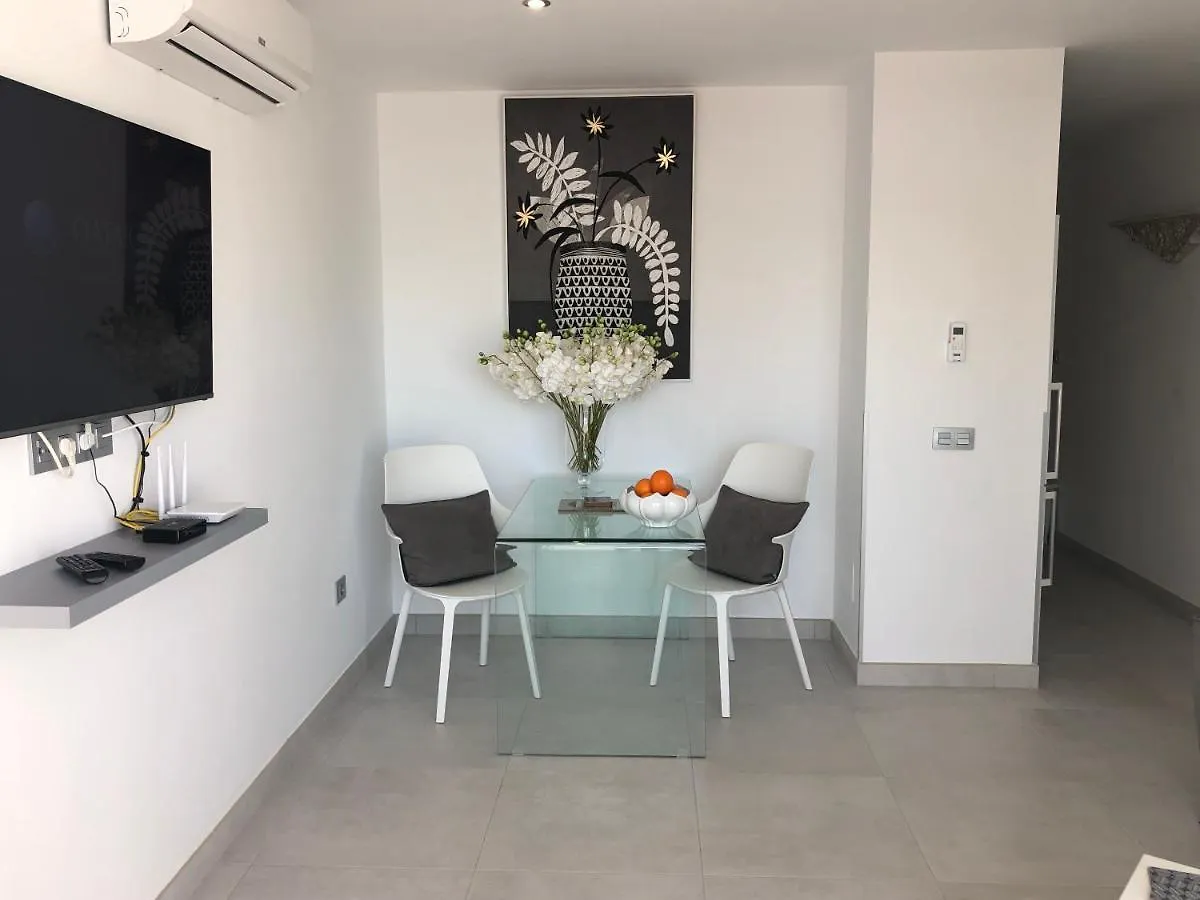 Sun & Sea Apartman Puerto del Carmen  0*,